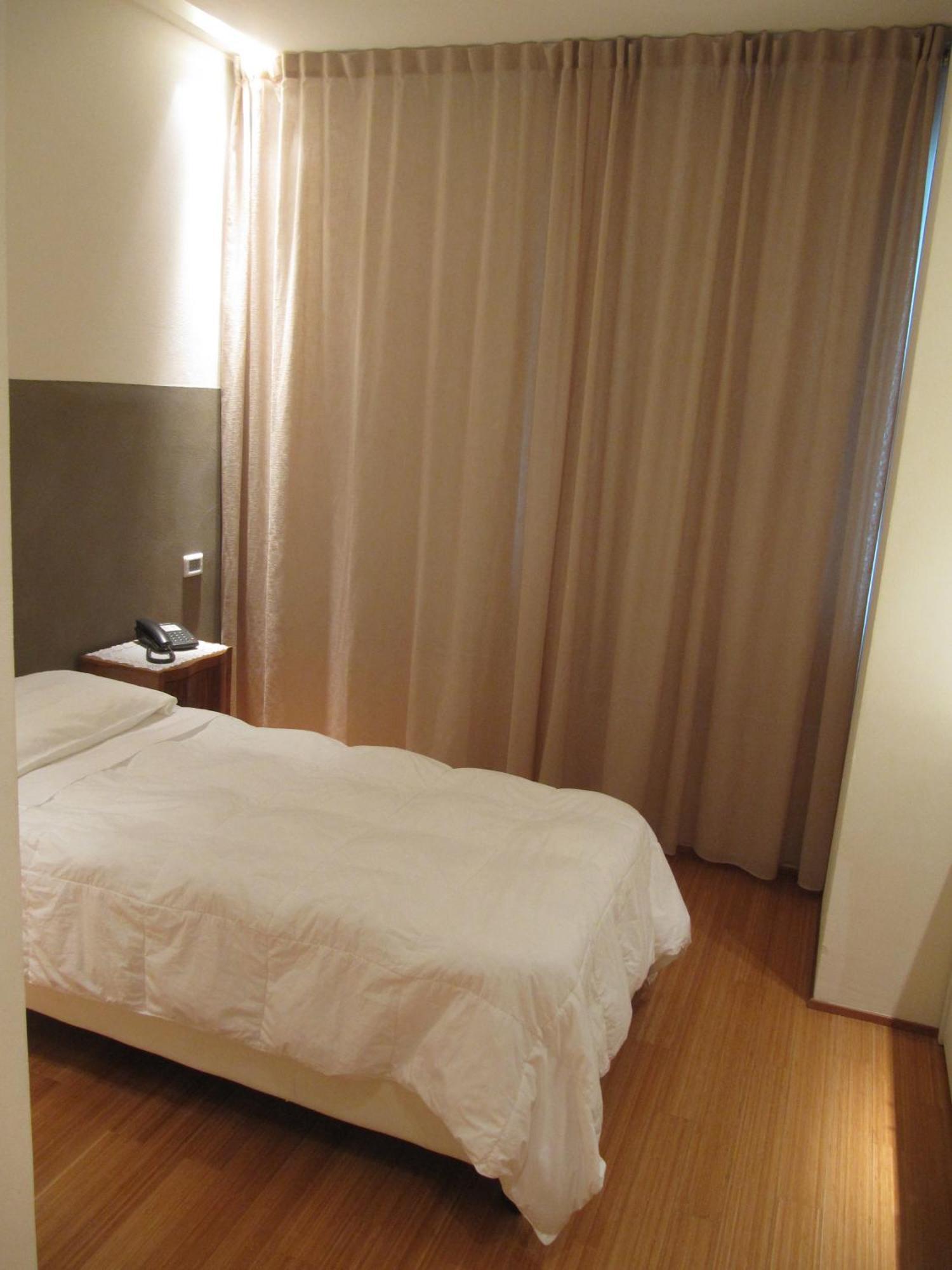 Hotel Country House La Radice チヴィタノーヴァ・マルケ 部屋 写真